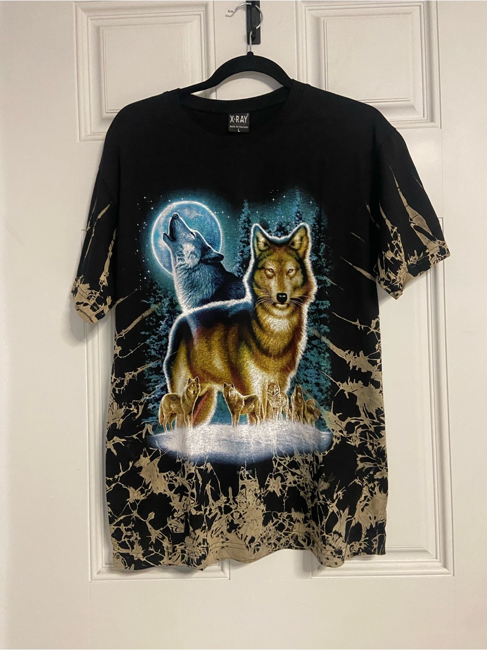 T43- X RAY Black 3D PACK OF WOLVES Tie Dye T-Shirt